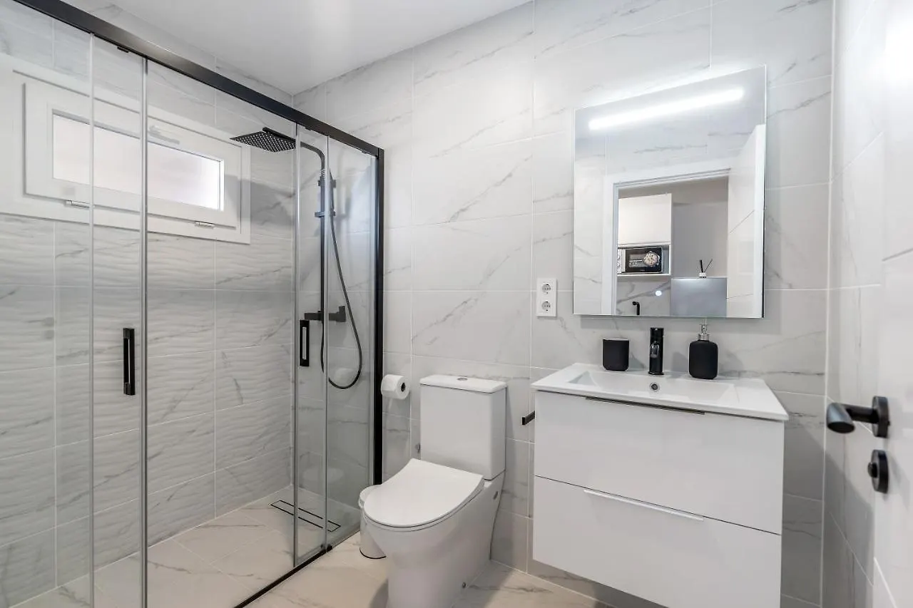 Modern Studio Apartment With Sea Views 5 Min From The Beach Sitio de Calahonda