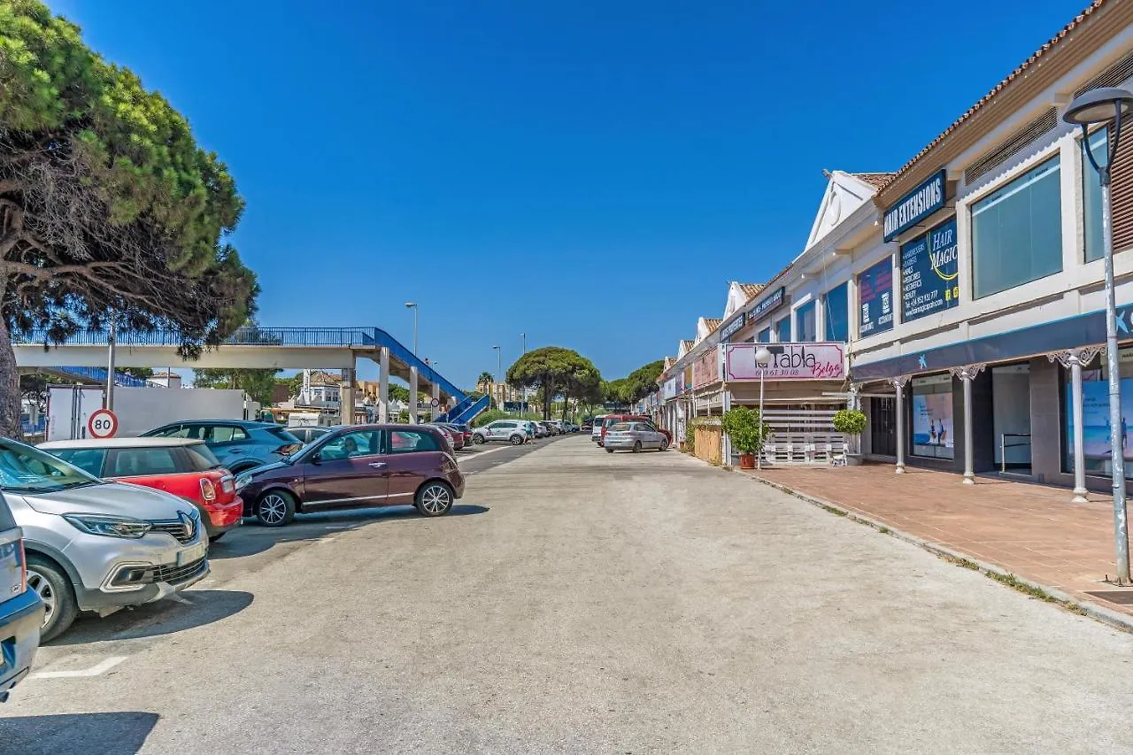 Modern Studio Apartment With Sea Views 5 Min From The Beach Sitio de Calahonda
